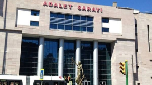 Eskişehir’de aynı aileden 5 kişinin “kasten yaralama” davası ertelendi